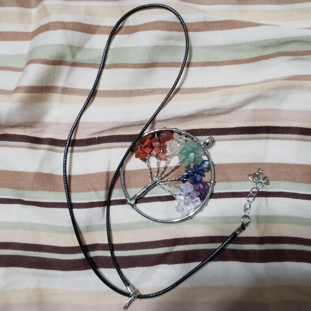 👀👉🤩Tree of Life Chain & Charm👌🤩👀